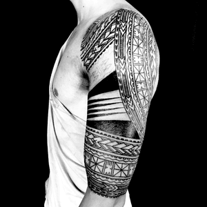 Tattoo by Blackinktatau