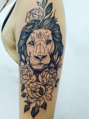 Tattoo by Studio Maktub