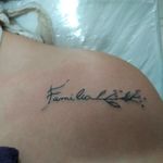 Família #tattoofamilia #tattoowork #toptattoo #finelinetattoo #tattoohousebarbearia #tatuagensfemininas #tattoodo #inkedtattoo #ctgatattoo #narjaratattoo