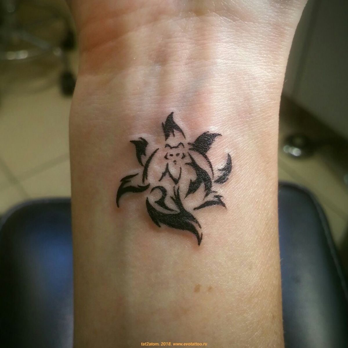 Tattoo uploaded by Вадим • Татуировка лиса и солнце. Работа выполнена ...
