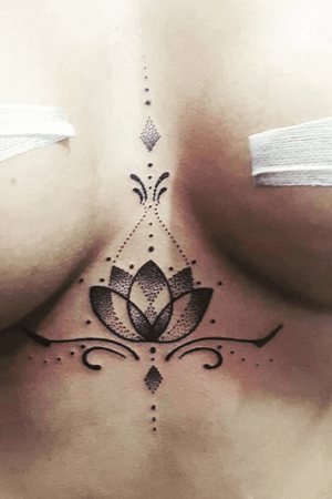 Tattoo by crazy world tattoo