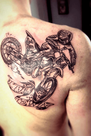 Tatuagem de motocross in 2023
