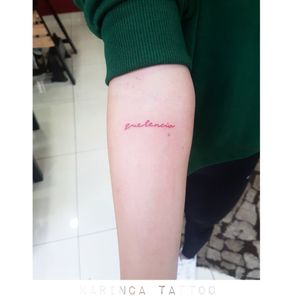 "querencia"Instagram: @karincatattoo #querencia #writing #lettering #quote #tattoo #tattoos #tattoodesign #tattooartist #tattooer #tattoostudio #tattoolove #tattooart #tattooed #girl #woman #tattedup #inked #ink #istanbul #turkey #dövme #dövmeci #red