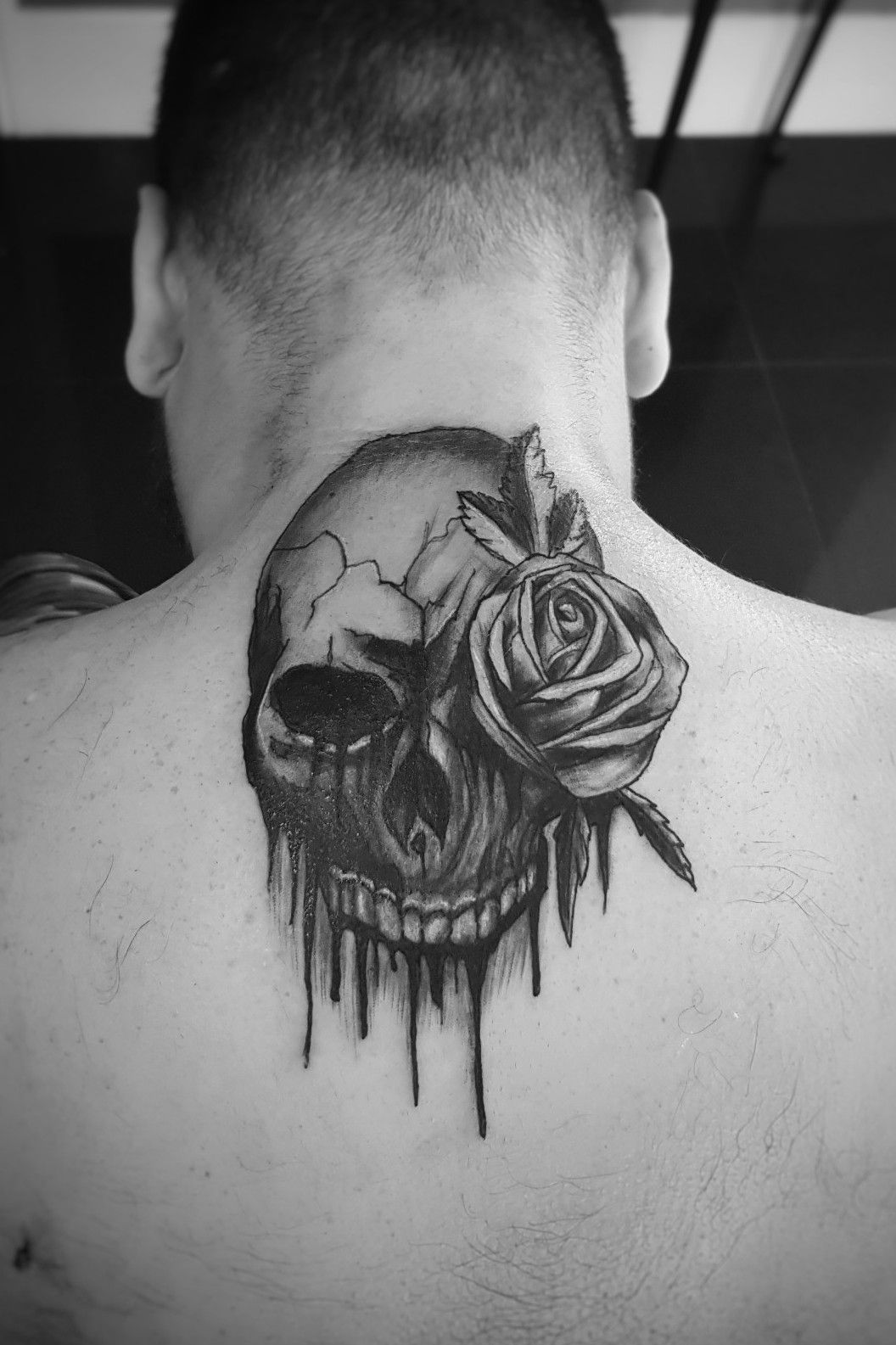 Tattoo uploaded by 𝖆𝖑𝖈𝖍𝖎𝖓𝖊𝖘𝖘𝖊  Melted skull Blackwork  Tattoodo