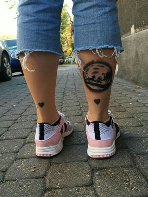New 😍#tattoo #friendstattoo #kinglion #hakunamatatatattoo #polishgirl #legtattoo 