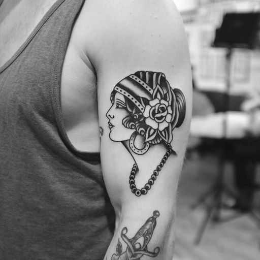 Flash tattoo