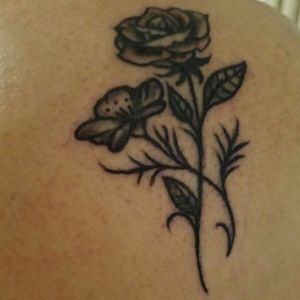 #turtlestyletattoocompany #tattooart #tattooartist #IllustrativeTattoo #blackandgrey #motherdaughtertattoo #matchingtattoos #1of2 #inkedgirls #girlytattoo #cutetattoo #floraltattoo #tattoolife #virginia