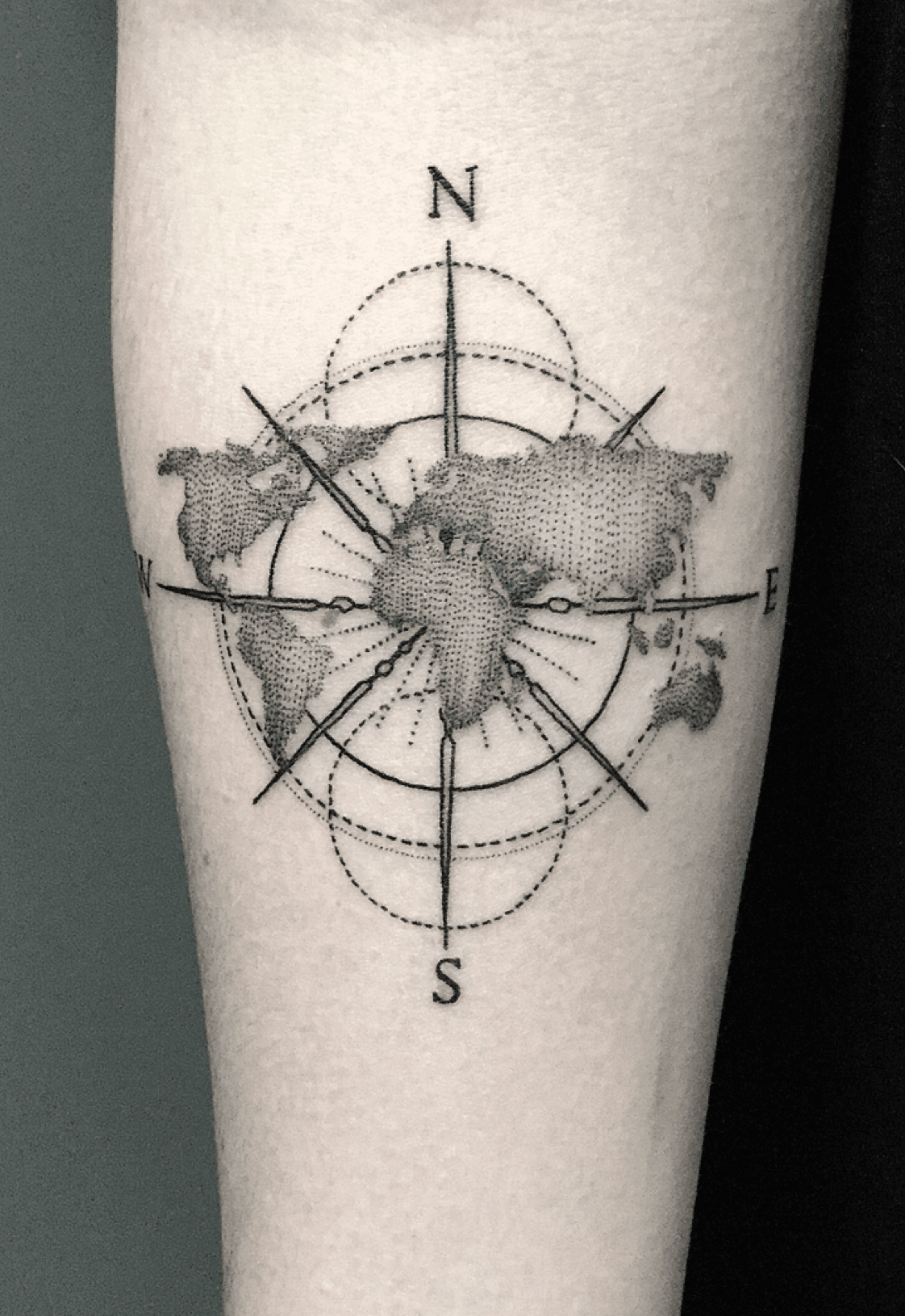 40 Compass Tattoos Meanings Designs and Ideas Find Your Directions   neartattoos