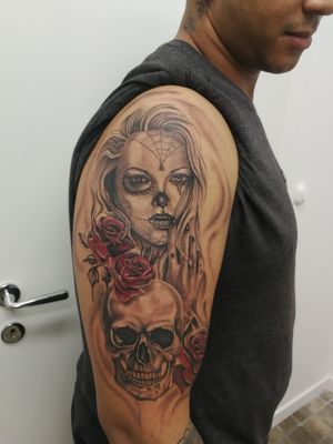 Skull & Rose...