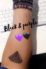 #diamond #black #purple #tattooconvention #rochester #girlswithtattoos
