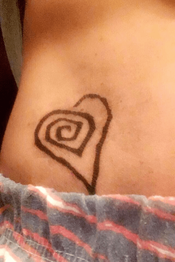 marilyn manson heart logo tattoo
