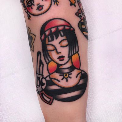 Tattoo by Red Lip Tattoo #Redliptattoo #movietattoos #movie #filmtattoo #film #color #traditional #Leon #Leontheprofessional #portrait #mathilda #gun #revolver #portrait