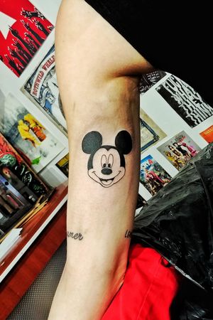 Mickey! 🐭 #mickeymouse #disney #disneytattoo #blackwork #cutetattoo #tattooideas #tattoodesign #tattooflash #tatted #voodootatts