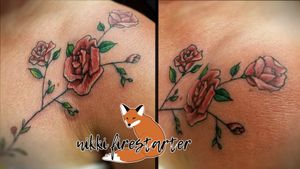 Added some roses back in May (2018) during my apprenticeship to a pre-existing tattoo.http://nikkifirestarter.com#tattoo #bodyart #bodymod #ink #art #femaleartist #femaletattooist #apprenticetattoo #mnartist #mntattoo #mntattooist #visualart #tattooart #tattoodesign #rose #rosetattoo #flowertattoo #floraltattoo #flowers #illustrativetattoo #collarbonetattoo #colortattoo #pinkrose