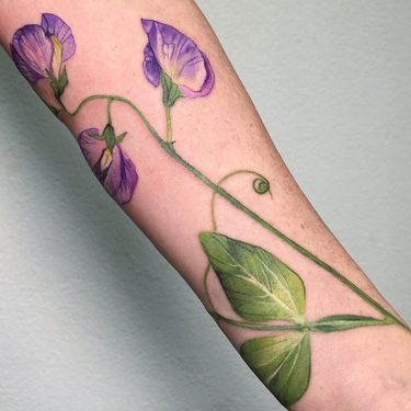 Tattoo by Rit Kit #RitKit #watercolortattoo #watercolor #painterly #fineart #painting #color #flowers #floral #leaves #nature
