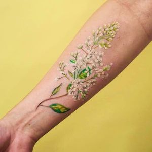 Tattoo by Magdalena Bujak #MagdalenaBujak #watercolortattoo #watercolor #painterly #fineart #painting #color #flowers #floral #leaves #nature
