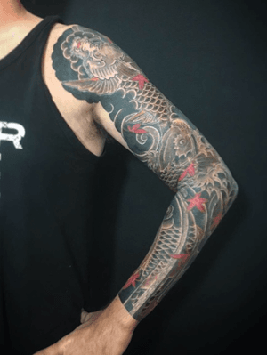 All by hand. finished full sleeve Tou Ryu Mon 総手彫り 登龍門 額 長袖 ・ appointment via e-mail kensho@japantattoo.net ・ ・ ・ ・ #allbyhand #tebori #handpoke #horimono #irezumi #japantattoo #japanesetattoo #japaneseirezumi #wabori #traditionaltattoo #ink #inked #tattoo #tattoos #tattooed #tattoolife #tattooideas #tattooartist #tattooing #tattooart #manifactoamsterdam #tattooedguys #tattoostyle #koitattoo #irezumicollective #tattooculture #amsterdamtattoo #手彫り #刺青 #タトゥー