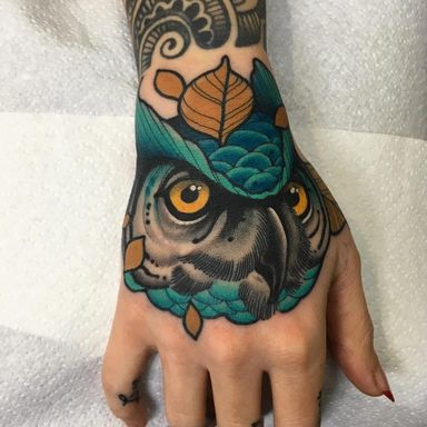 Tattoo by Mitchell Allenden #MitchellAllenden #NeoTraditionalTattoo #neotraditional #neotrad #artnouveau #artdeco