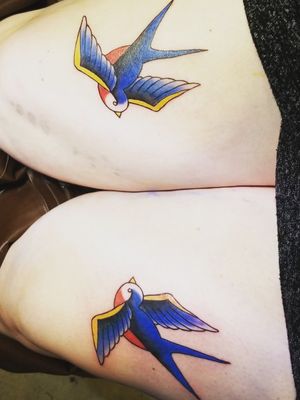 Traditional Sailor Jerry swallows