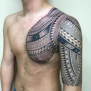 Tattoo by Taku Oshima #TakuOshima #tribaltattoos #tribaltattooing #tribal #ancient #blackwork #pattern #linework #dotwork #shapes #abstract