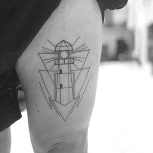 Done at loyalty  tattoo bcn🔥🔥🔥 #lighthouse #geometry #linework #barcelona 