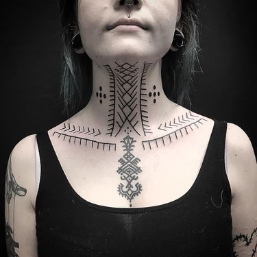 Tattoo by Er Tubi #ErTubi #tribaltattoos #tribaltattooing #tribal #ancient #blackwork #pattern #linework #dotwork #shapes #abstract