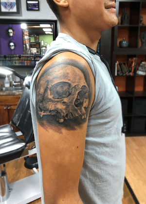 Black and grey skull tattoo 