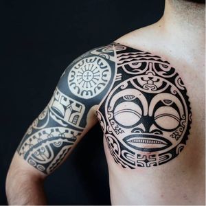Tattoo by Dmitry Babakhin #DmitryBabakhin #tribaltattoos #tribaltattooing #tribal #ancient #blackwork #pattern #linework #dotwork #shapes #abstract