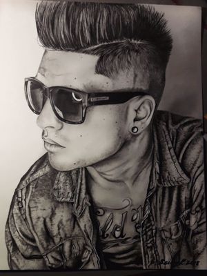 A drawing that I did of my friend Ryan!! 