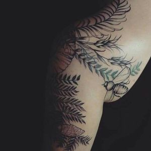 Tattoo by Carishna Piercing-Tattoo