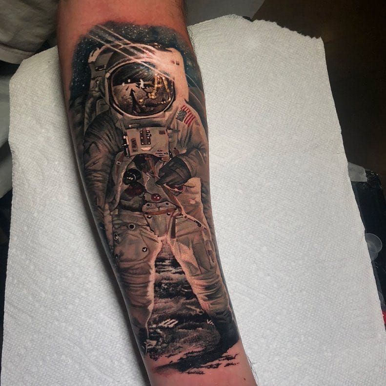 30 Creative Astronaut Tattoo Ideas  Art and Design  Astronaut tattoo  Sleeve tattoos Tattoos