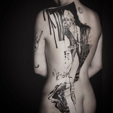 Tattoo by Tattooer Nadi #TattooerNadi #illustrativetattoos #illustative #sketch #abstract #memoire #blackwork #lady #ladyhead #portrait #backpiece