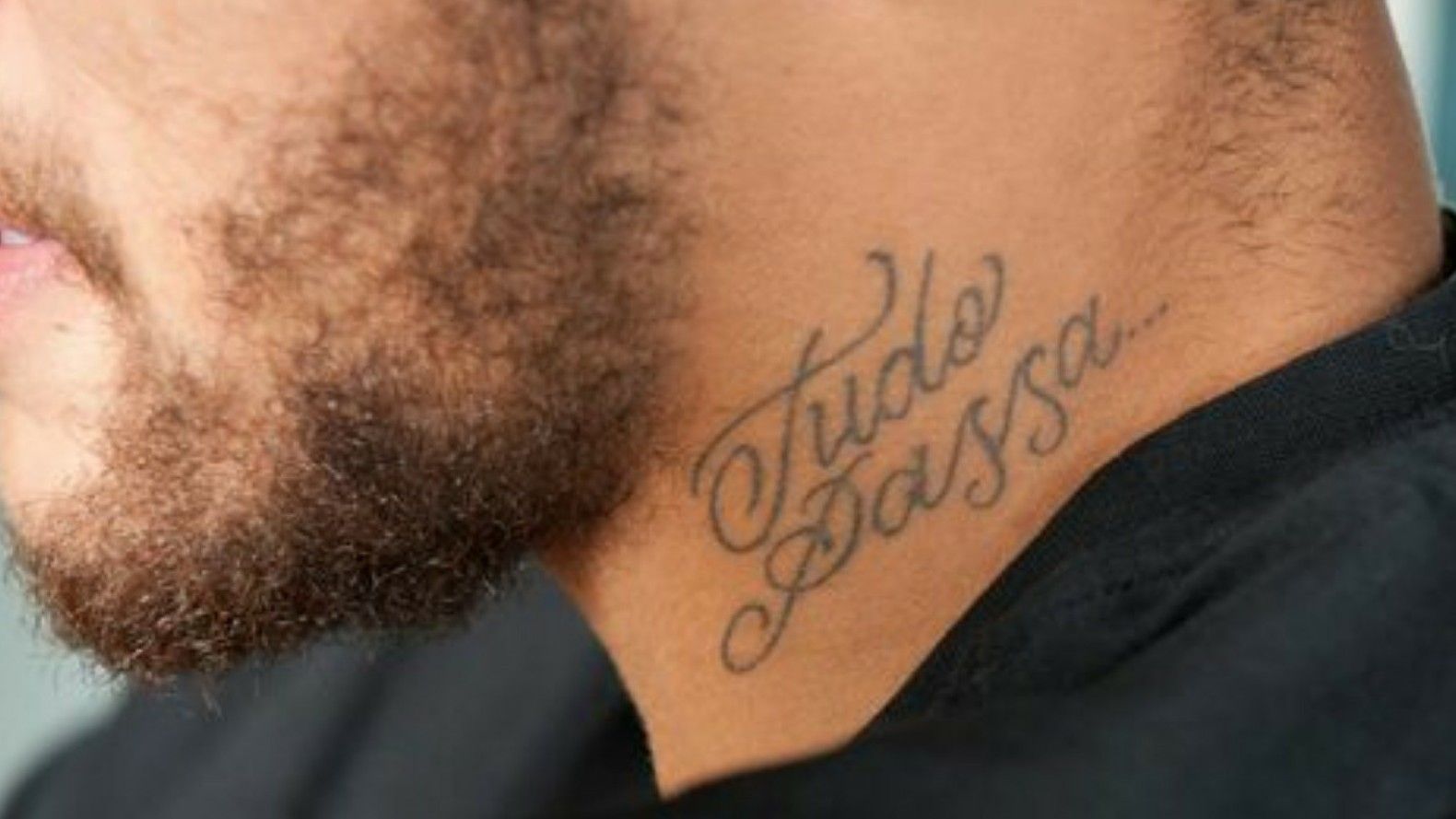 Celebritattoo  Neymar  Neymars Tudo Passa tattoo on the neck