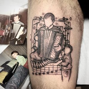 #blackandgrey #outline #tattoo #tattooart #Lightsout #musictattoo #musician #music #fineline #linework #hardline #memorytattoo #children #tattoodo #ink #inkedup #scrached 