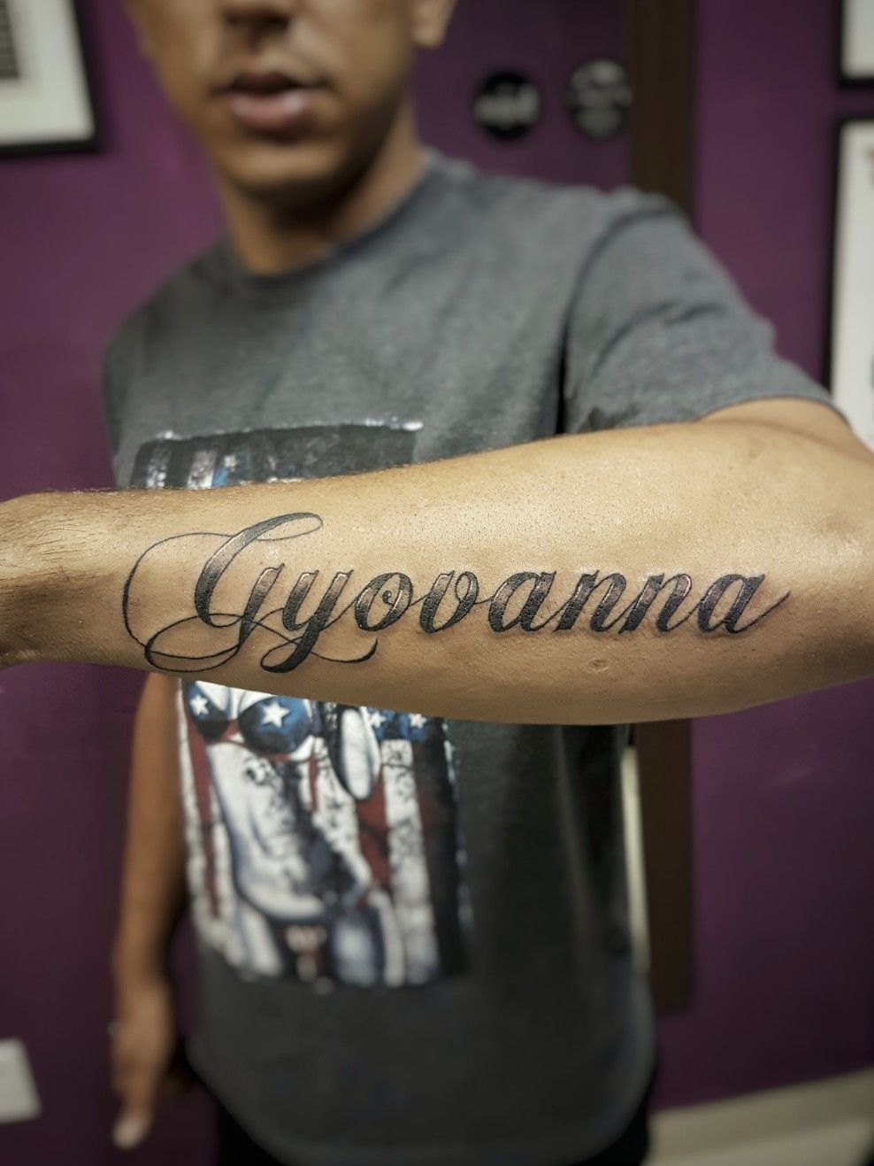 Tattoo uploaded by Rennan Potter • #Lettering #letter #LetteringTattoo #arm  #braziliantattoo #tatuadouro #Goiania #fineline #finearts • Tattoodo