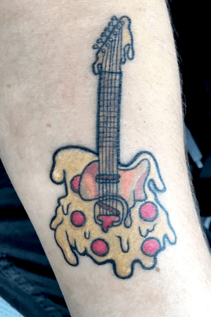 #pizza #guitar #food #love #passion #music #life #telepizza #telecaster #instrument 