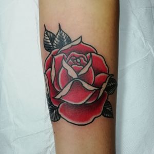 #Rose #tattoorose #traditionaltattoorose #rosetraditional  