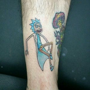 #tatt #tattoo #tattoos #ink #inked #smalltattoos #coloredtattoo #colors #cartoon #linework #lineworktattoo #rick #rickandmorty #ricksanchez #sanchez #rickandmortytattoo #rickandmortyfans #inkjecta #fkirons #criticalatom #worldfamousink #tattoooftheday #funkytattoo #dalexander