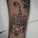Tattoo by Franco Maldonado #FrancoMaldonado #scorpiontattoos #scorpion #animal #nature #blackandgrey #skull #death #illustrative #oldschool