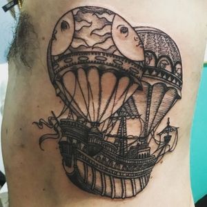 #airship by Nadia Electric Tatto #ink #inked #blackandgrey #airballoon #flying #ship #galeon 