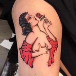Tattoo by Joe Tartarotti #JoeTartarotti #pinuptattoos #pinup #lady #babe #girl #traditional #color #rose #Vargas