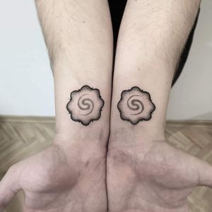 Borneo roses 🌹 Instagram : @nikita.tattoo #tattooartist #tattooart #blackworktattoo #blackwork #lineworktattoo #blackworker #dotwork #dotworktattoo #borneo #matchingtattoo #minimalism #minimalistic #minimalistictattoo 
