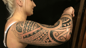 Freehand polynesian sleeve in progress #tattooart #polynesiantattoo #cultart #netherlands #dutchtattoo #tattooartist #freehandtattoo #workinprogress #blackwork #dutchink #nijverdal #nl #kirituhi 