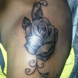 #rose #roses #rosetattoo #tattoo #rosa #rosatattoo #rosatatuagem rosa Rose tattoo tatuagem