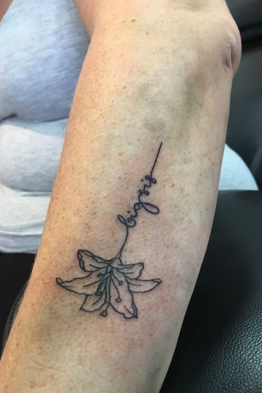 Flash tattoo