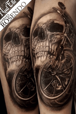 Motorcycles and skulls - tattoo heaven 🤘🏼🤘🏼🤘🏼