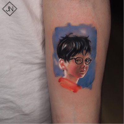 Tattoo by Jefree Naderali #JefreeNaderali #FantasticBeasts #HarryPotter #JKRowling #HarryPottertattoos #watercolor #portrait #painterly #color #wizard #magic