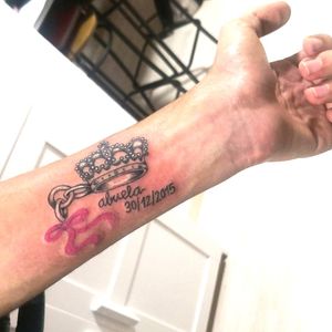 #loquillo #rockandroll #actitud #tatuajes #tatuado #tatuando #tatuandoenpiel #tatuadoresmadrid #enpiel #soytatuadora #tatuajesfamiliares #familia #amor #tattoo #tattoos #tattooing #Iamatattooist #tattooist #tattooworkers #tattoostyle #tattooart #tattoowork #worktattoos #tattooworld #blueice #3RL #inkhttps://m.facebook.com/silshoeshttps://instagram.com/silshoes_tattooWhatsApp 674349289 📞 