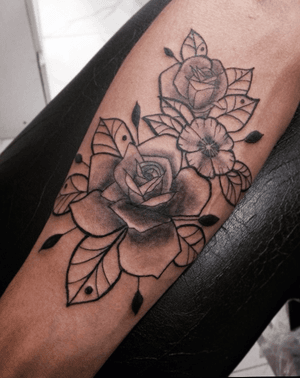 •Rose•...#tattoo #dynamicink #ink #inkedmag #instagood #tattoolife #tatuajes #rose #mandala #blackandgrey #blackandgreytattoo #eyetattoo #rosa #tatuadoresvenezolanos #tatuadores #caracas #carynk 