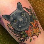 Tattoo by Kelly McGrath #KellyMcGrath #falltattoos #falltattoo #fall #season #nature #weather #cat #kitty #petportrait #animal #leaf #leaves #plant